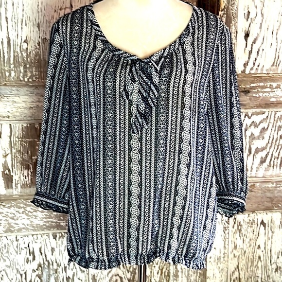 BANANA REPUBLIC FACTORY SHEER TOP, sz L OVERSIZED, LIGHTWEIGHT CAREER DRESSY - Picture 1 of 9